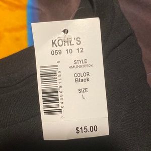 NWT Marvel Deadpool T